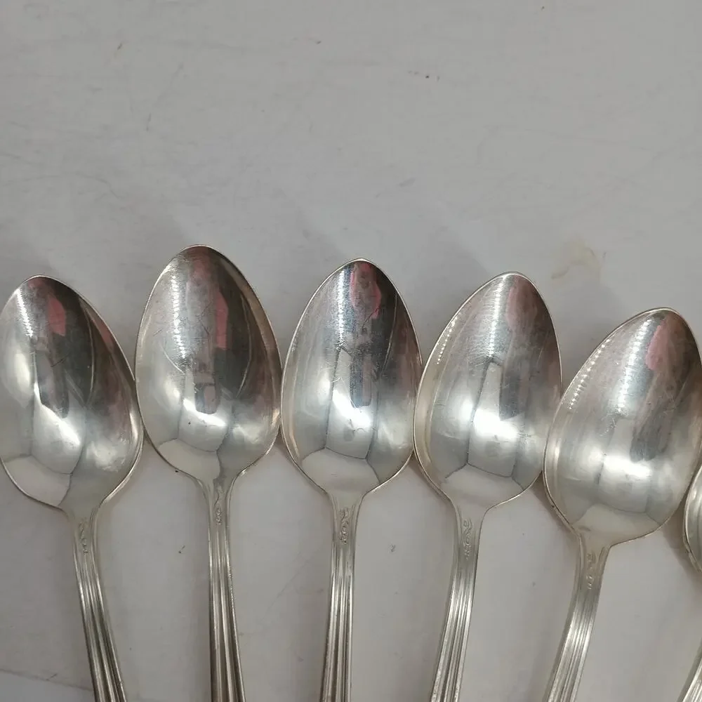 8X Tbsp Vtg Manor Plate Triple Rose Rosedale Table Spoons Silverplate
